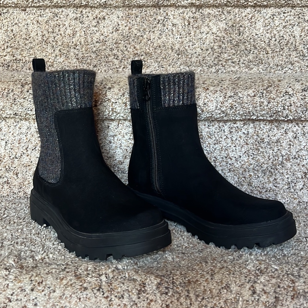 Girls Art Class Laney Zipper Chelsea Boots - Black
